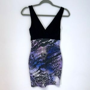 B368 Deb | purple leopard print bodycon dress S